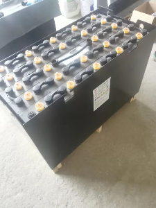 電動叉車蓄電池